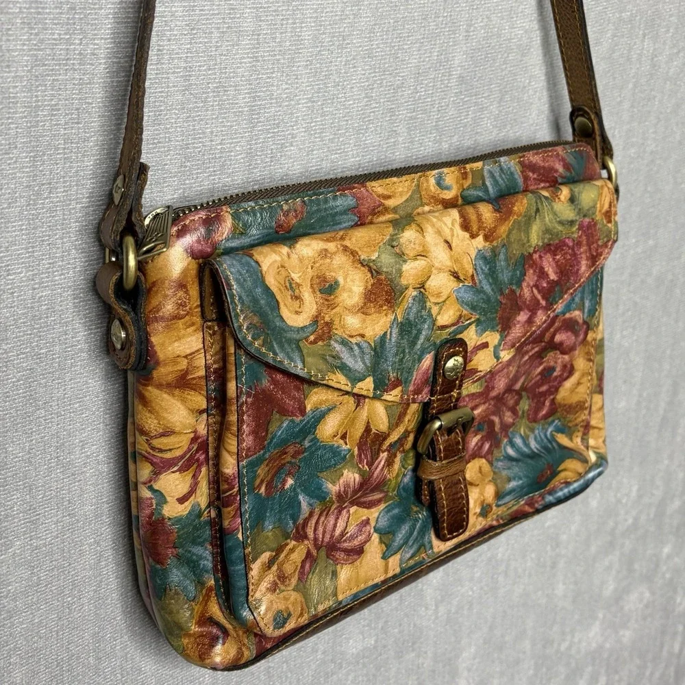 Patricia Nash Avellino Fresco Bouquet Leather Crossbody Bag Floral Adjustable